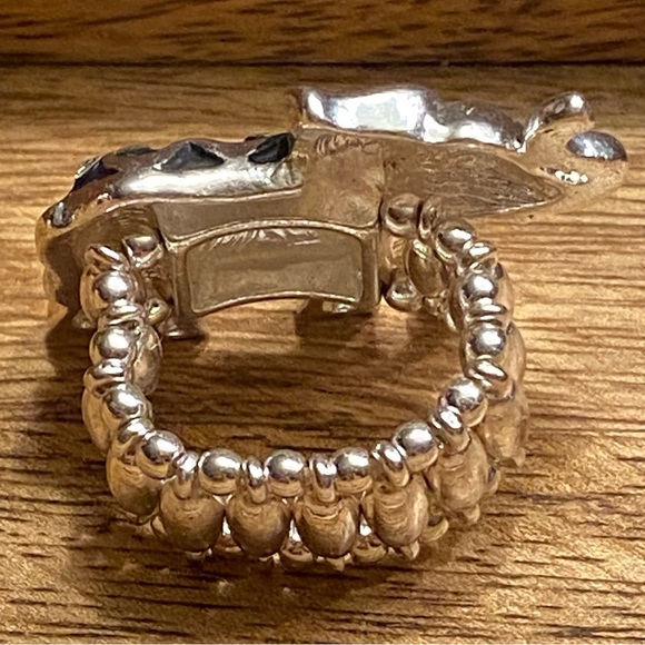 Women’s Fashion Silver Stretch Elephant Ring - NWOT - Picture 5 of 7